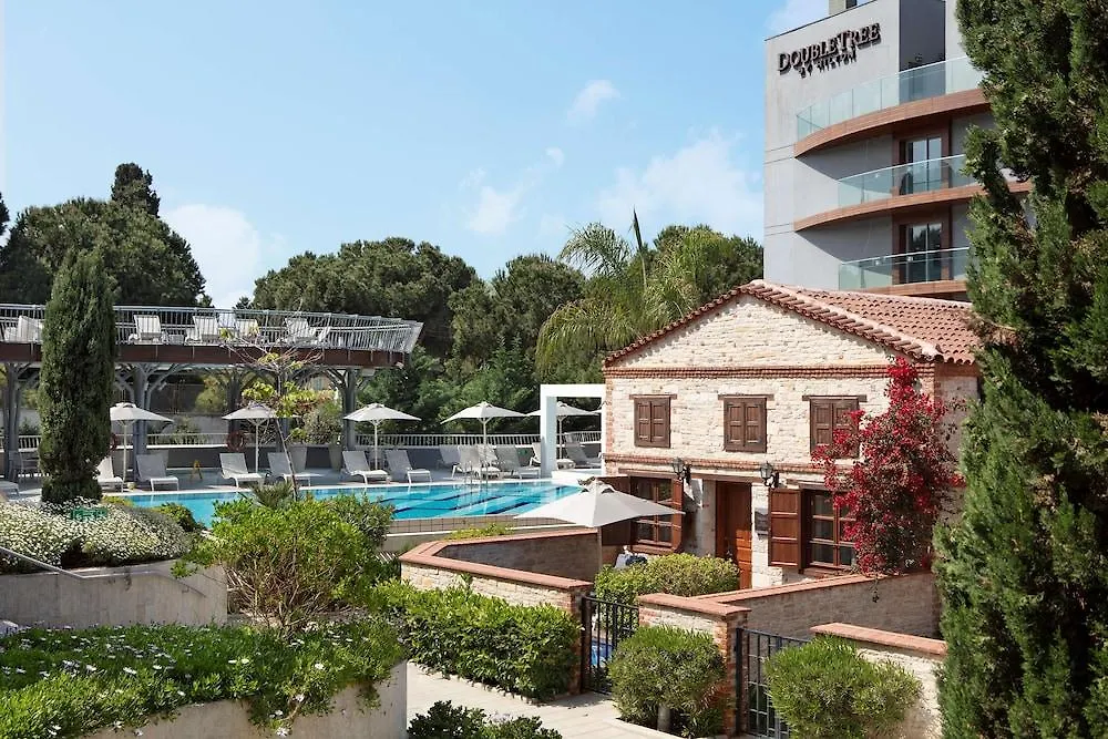 Hotel Doubletree By Hilton Kuşadası