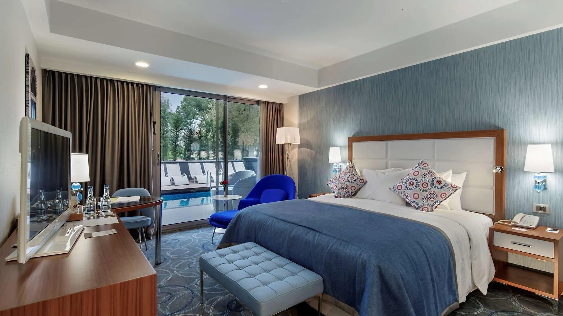 Doubletree By Hilton Kusadasi Turquía