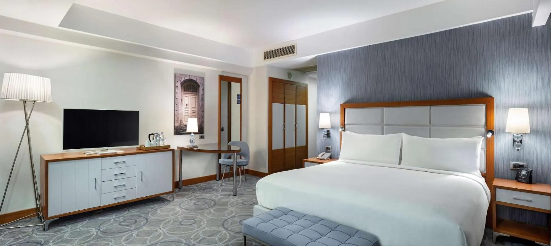 **** Hotel Doubletree By Hilton Kusadasi Turquía